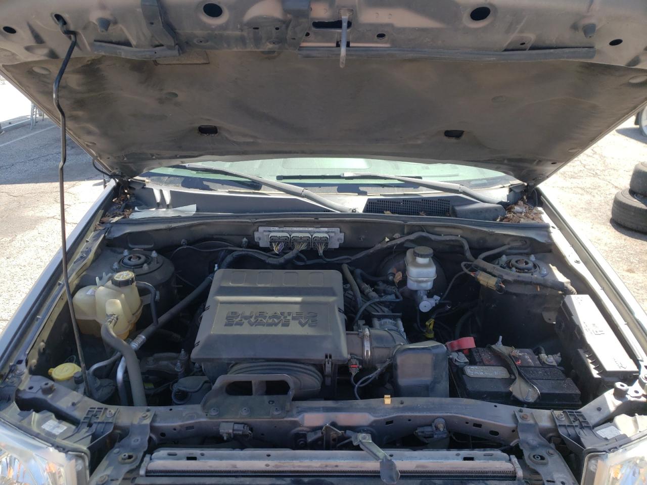Photo 7 from auction – 2010 FORD ESCAPE XLT with VIN 1FMCU0DG4AKA08094
