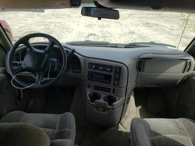 Photo 5 from auction – 2002 CHEVROLET ASTRO with VIN 1GNDM19X22B132025
