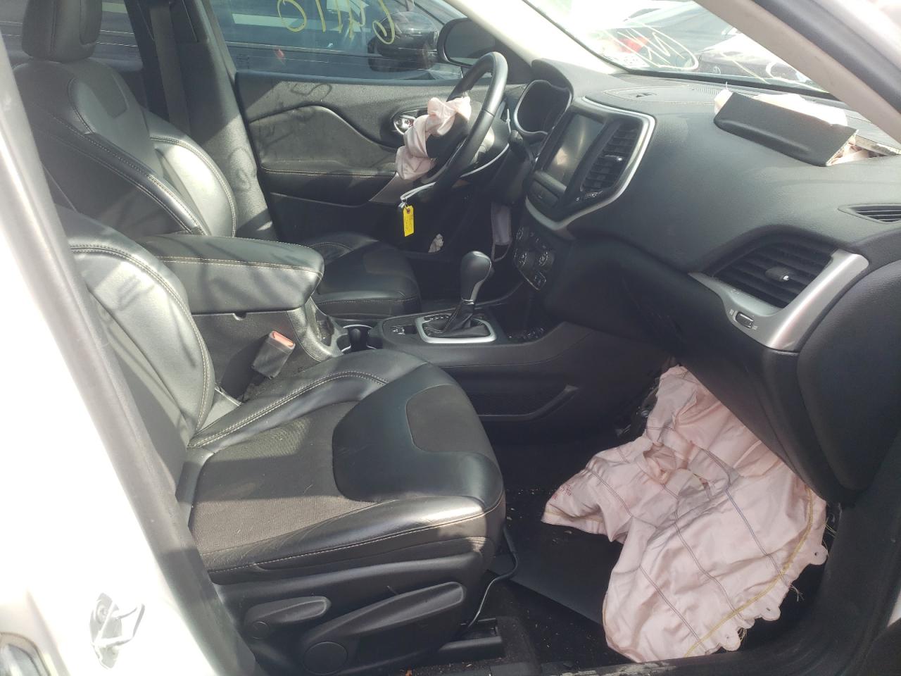 Zdjęcie 5 z aukcji – 2018 JEEP CHEROKEE L z VIN 1C4PJLLB2JD622653