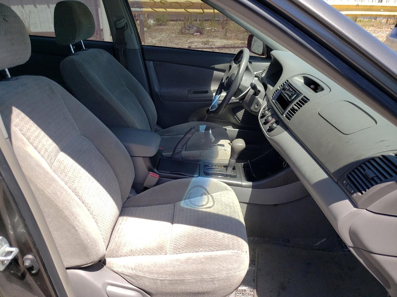 Photo 5 from auction – 2002 TOYOTA CAMRY LE with VIN 4T1BE32K52U510586