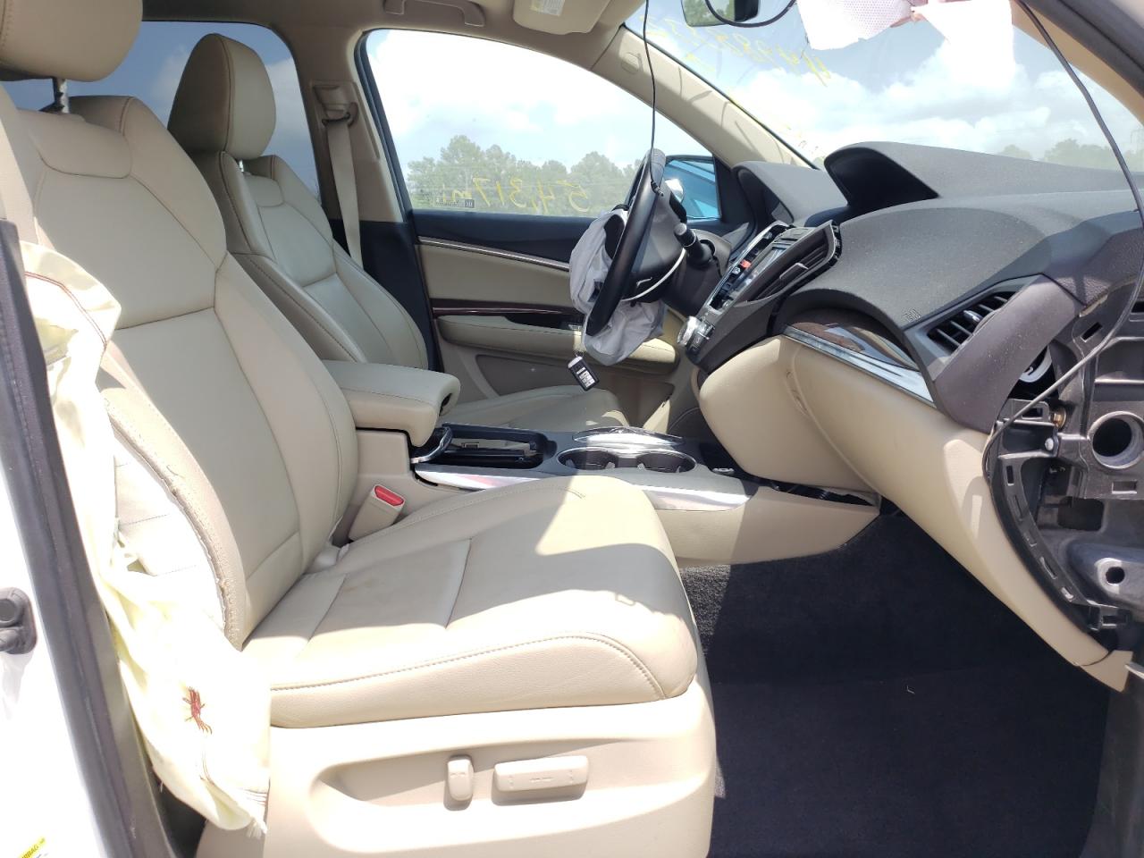 Photo 5 from auction – 2016 ACURA MDX with VIN 5FRYD3H27GB016334