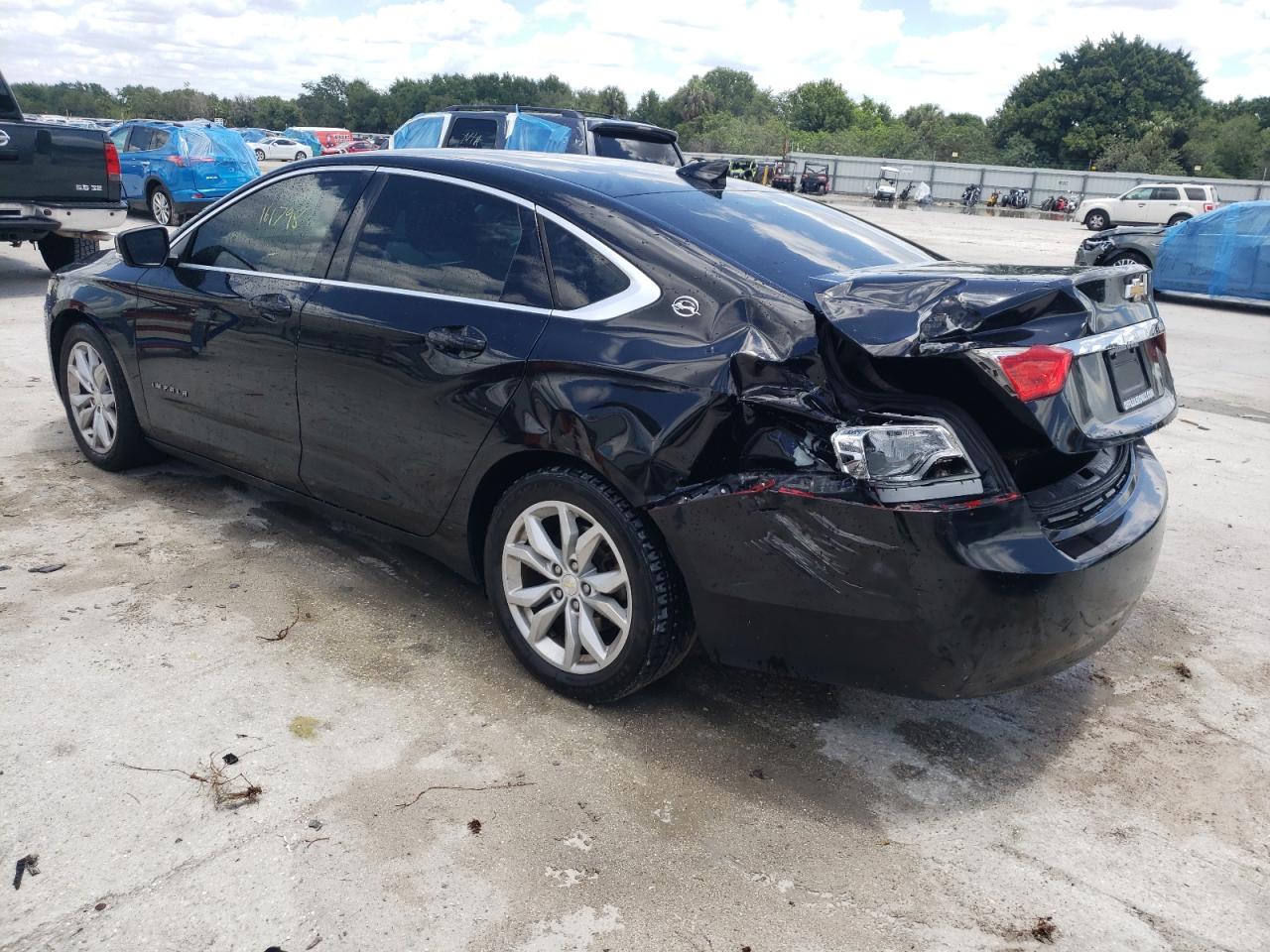 Photo 3 from auction – 2017 CHEVROLET IMPALA LT with VIN 2G1105SA2H9151584