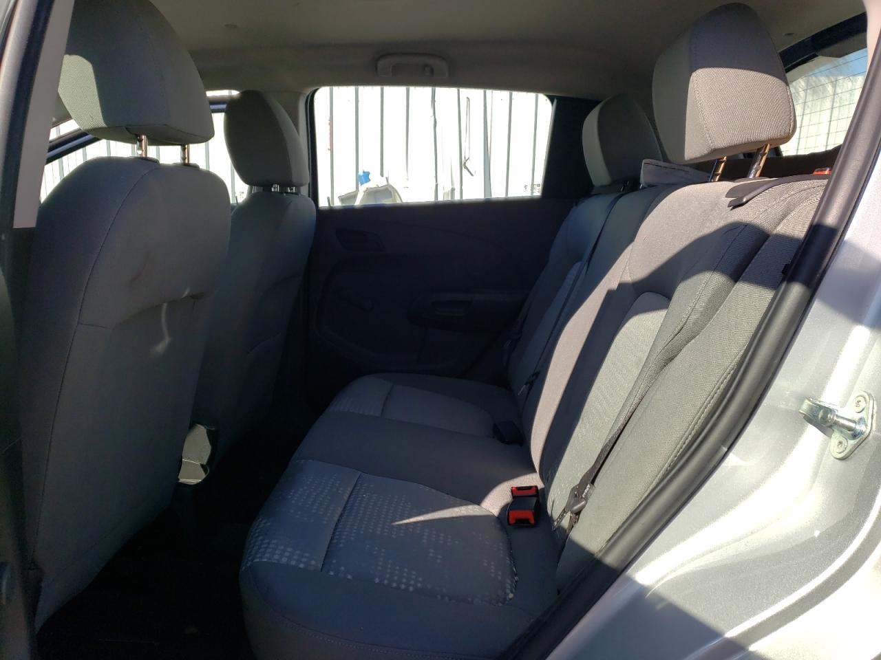 Photo 6 from auction – 2020 CHEVROLET SONIC with VIN 1G1JG6SB1L4114080