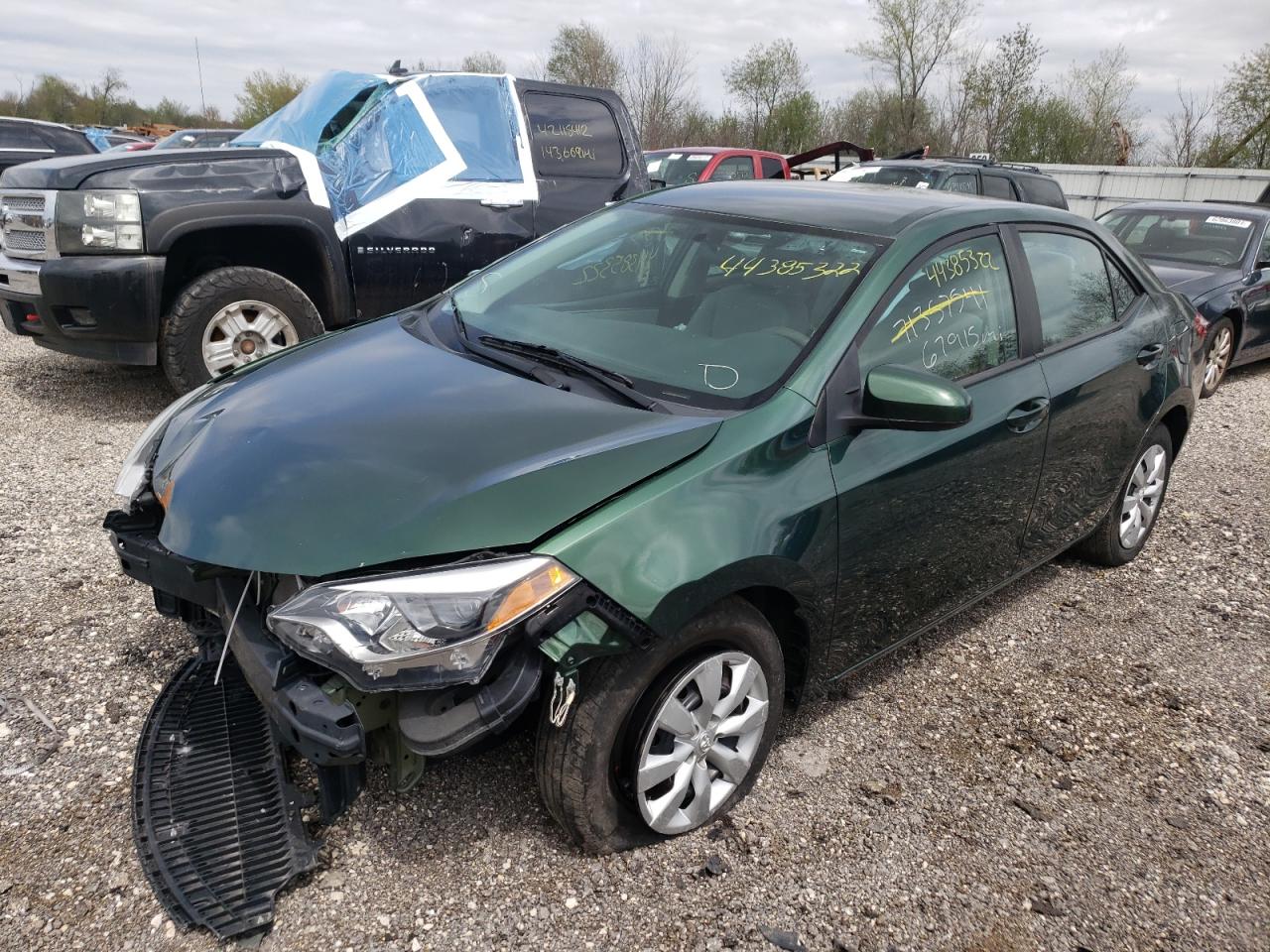 Photo 2 from auction – 2015 TOYOTA COROLLA L with VIN 5YFBURHEXFP205874
