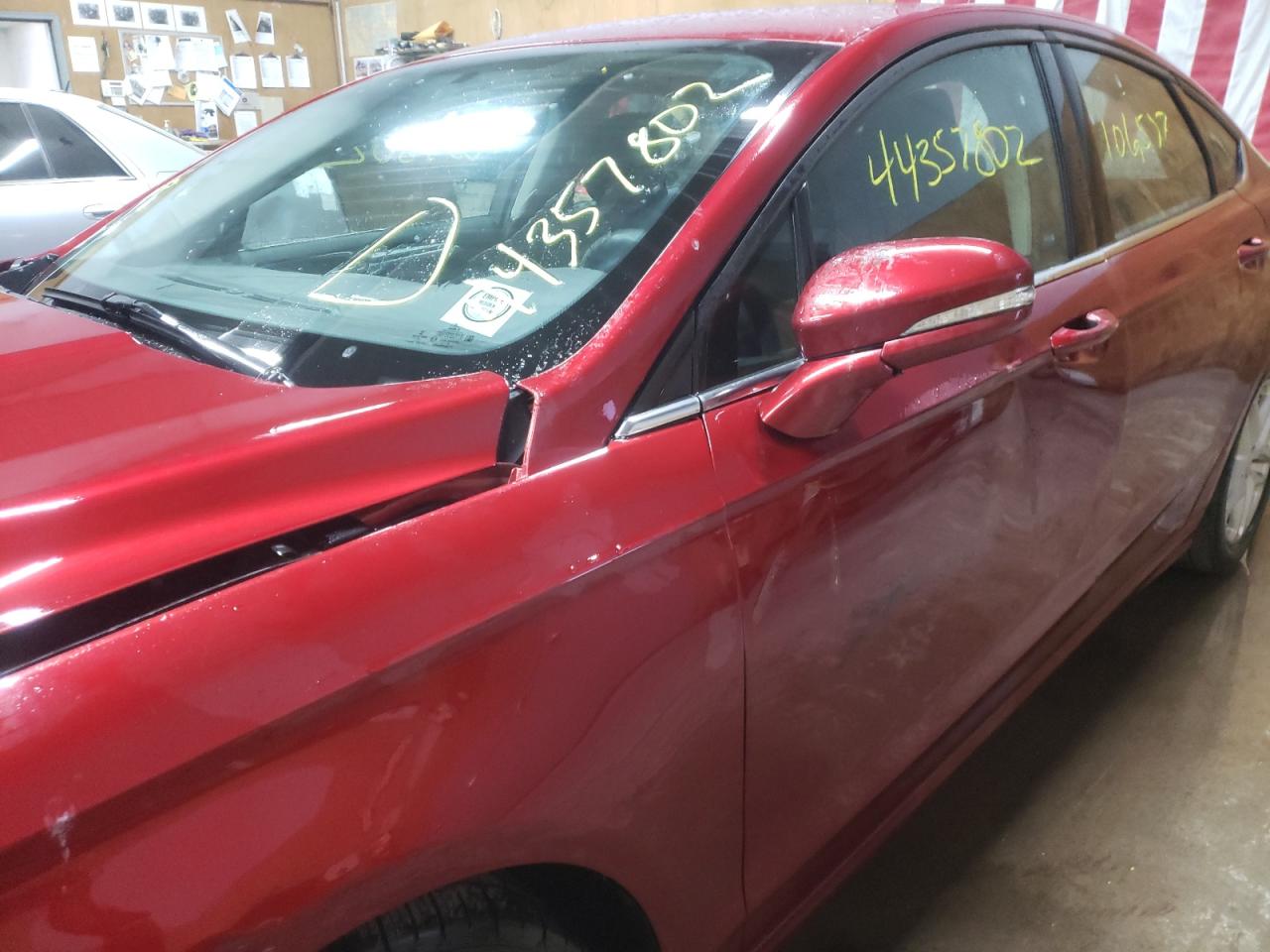Photo 9 from auction – 2016 FORD FUSION SE with VIN 3FA6P0HD1GR314057