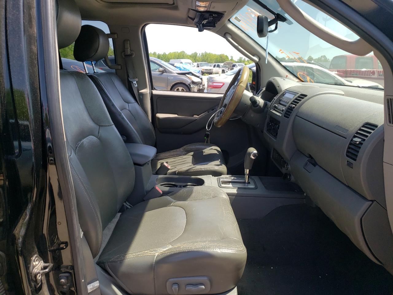 Photo 5 from auction – 2006 NISSAN FRONTIER C with VIN 1N6AD07U36C460470