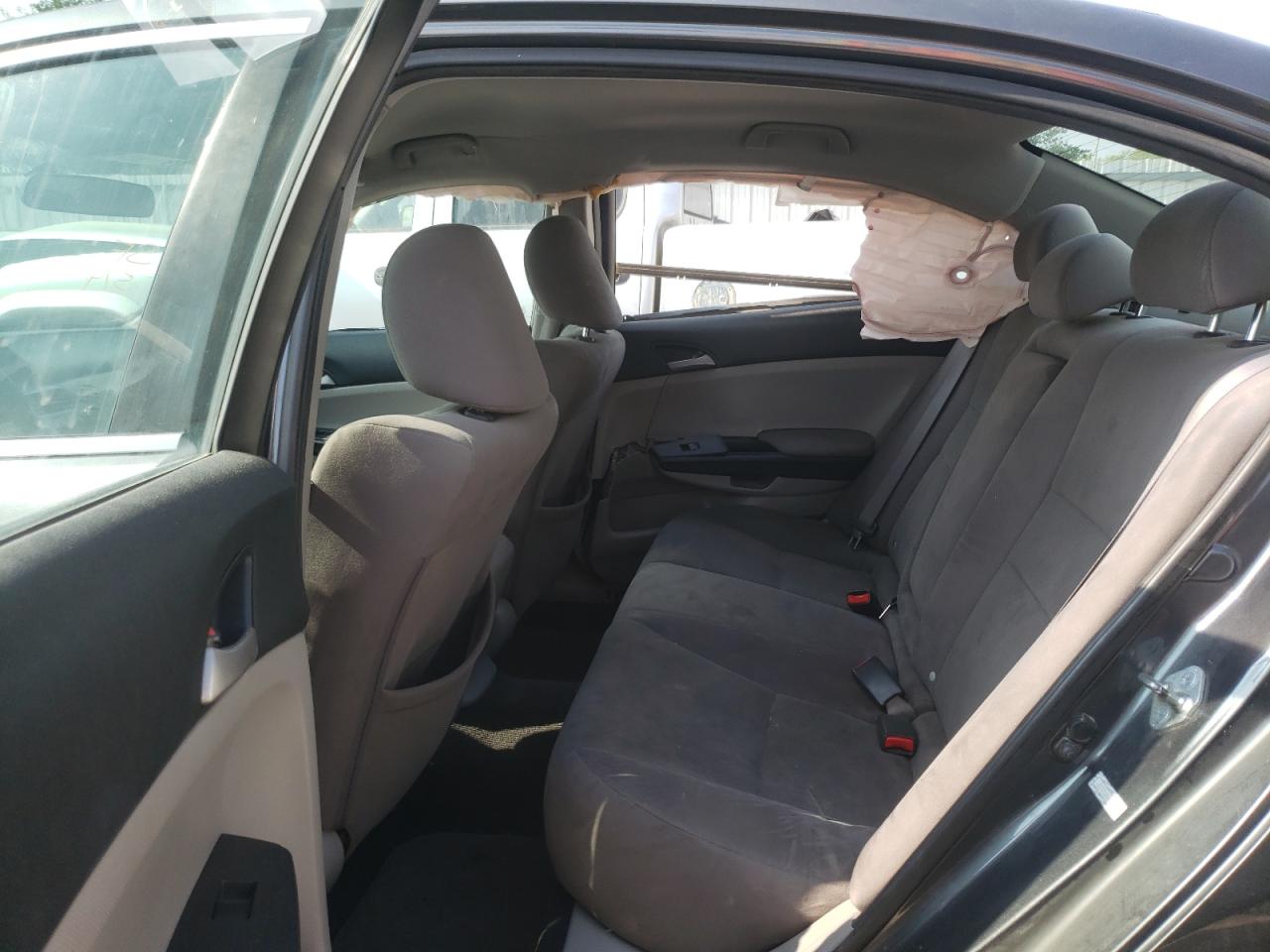 Photo 6 from auction – 2011 HONDA ACCORD LX with VIN 1HGCP2F38BA074125