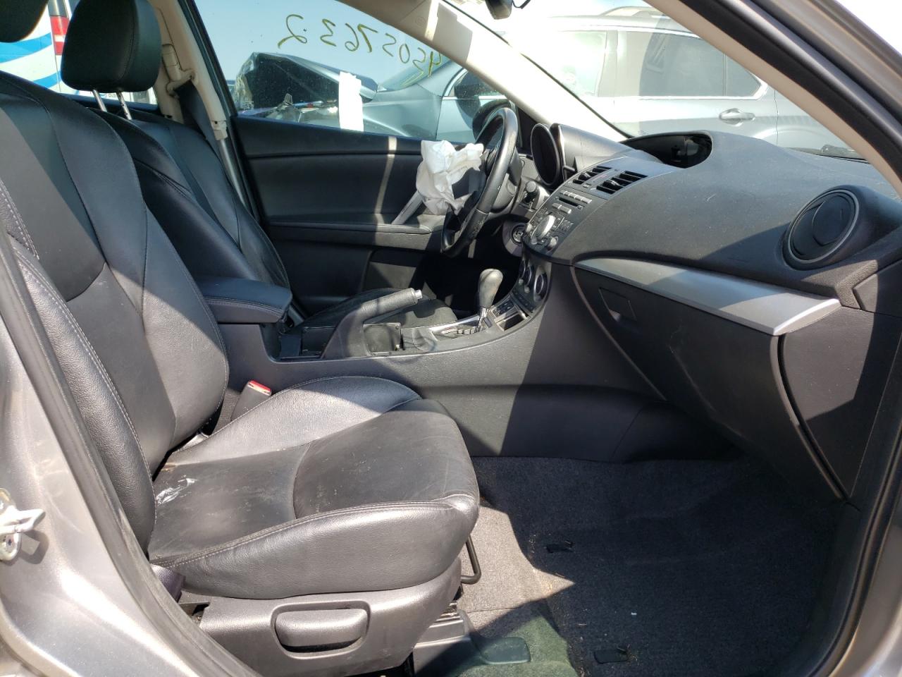 Photo 5 from auction – 2010 MAZDA 3 S with VIN JM1BL1H58A1345830