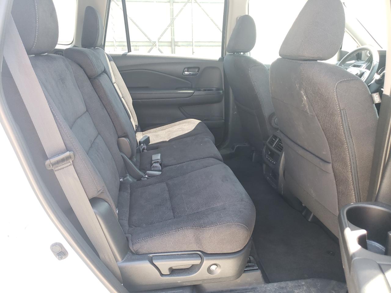 Photo 6 from auction – 2021 HONDA PILOT EX with VIN 5FNYF6H34MB062771