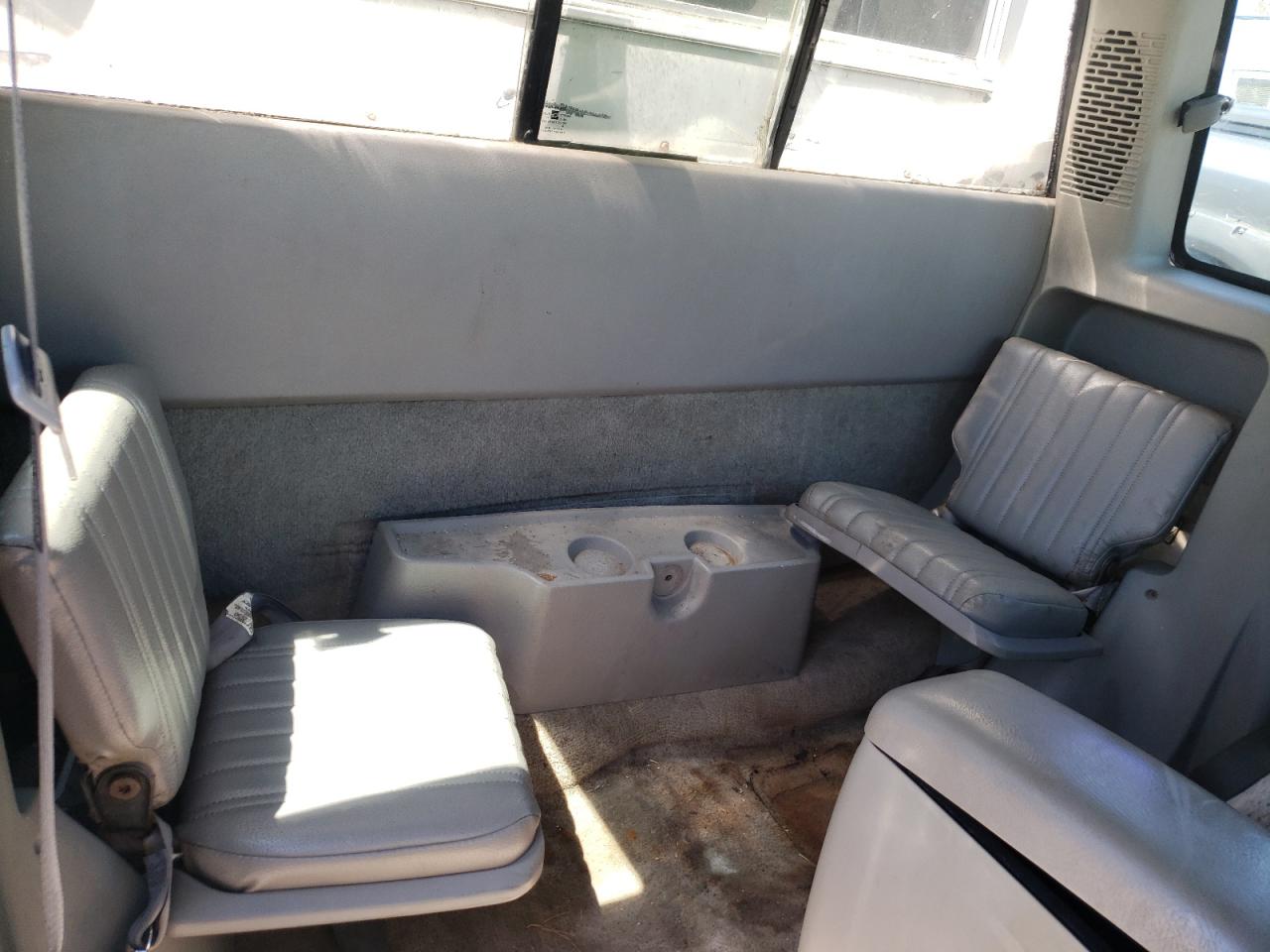 Photo 6 from auction – 1995 GMC SONOMA with VIN 1GTCS1943SK536192