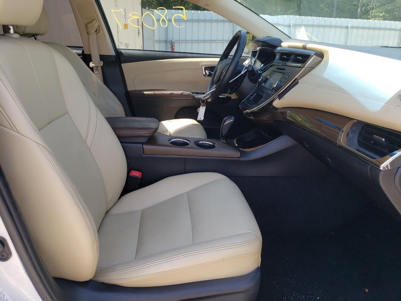 Photo 5 from auction – 2014 TOYOTA AVALON BAS with VIN 4T1BK1EB7EU104158