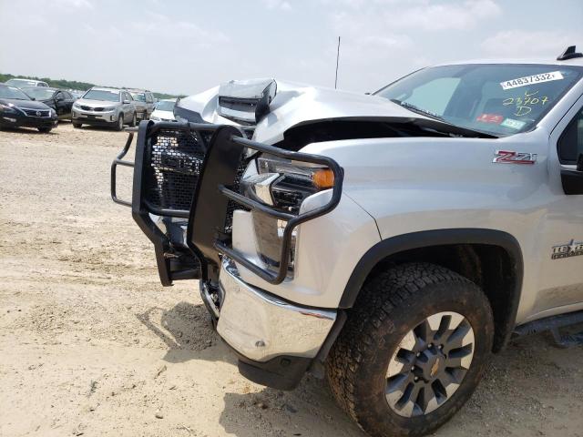 Photo 9 from auction – 2021 CHEVROLET SILVERADO with VIN 1GC4YTEY7MF208342