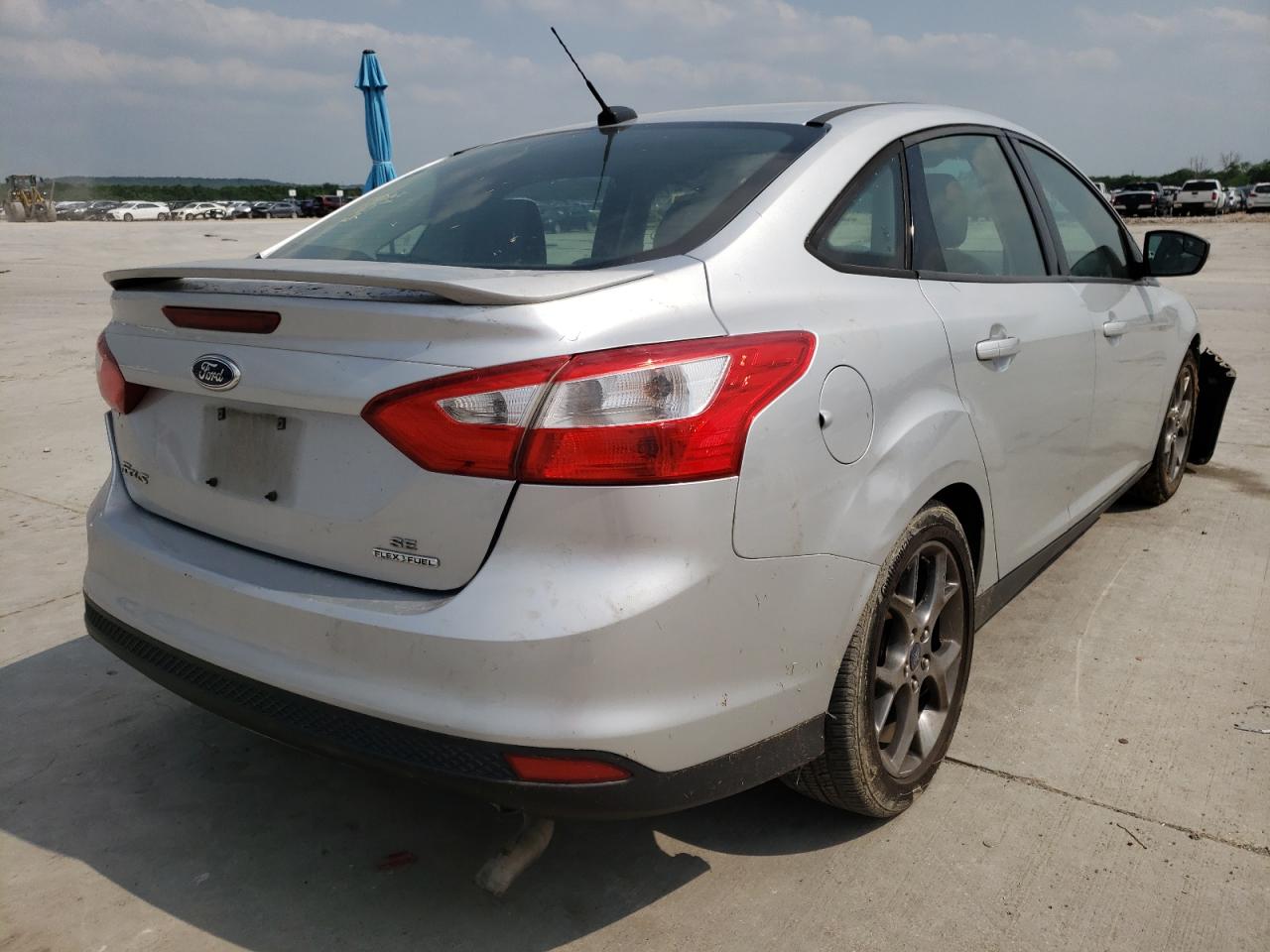 Photo 4 from auction – 2013 FORD FOCUS SE with VIN 1FADP3F20DL246967
