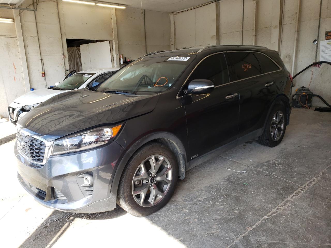 Photo 14 from auction – 2019 KIA SORENTO EX with VIN 5XYPHDA56KG605839