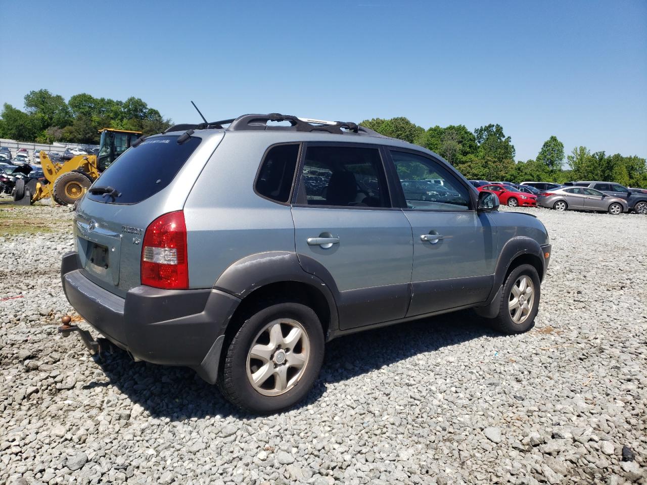Photo 4 from auction – 2005 HYUNDAI TUCSON GLS with VIN KM8JN72D05U211113