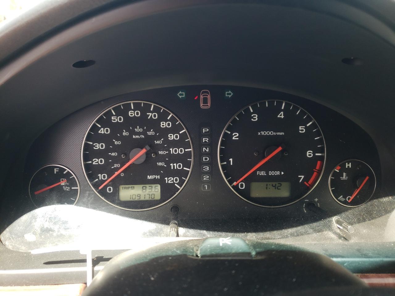 Photo 8 from auction – 2004 SUBARU LEGACY OUT with VIN 4S3BH675947640680