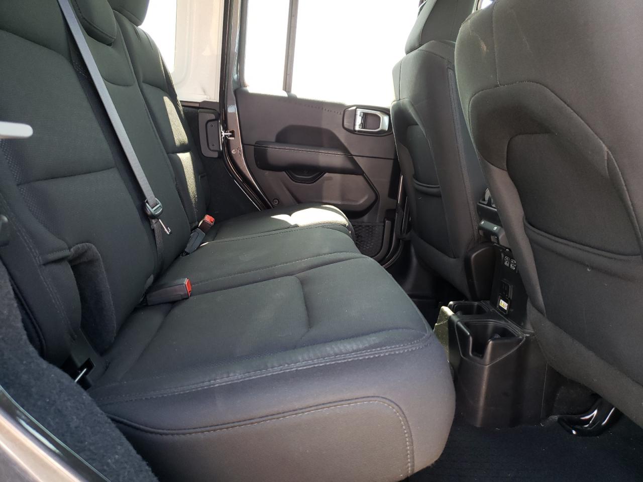 Photo 6 from auction – 2019 JEEP WRANGLER U with VIN 1C4HJXEG0KW527342