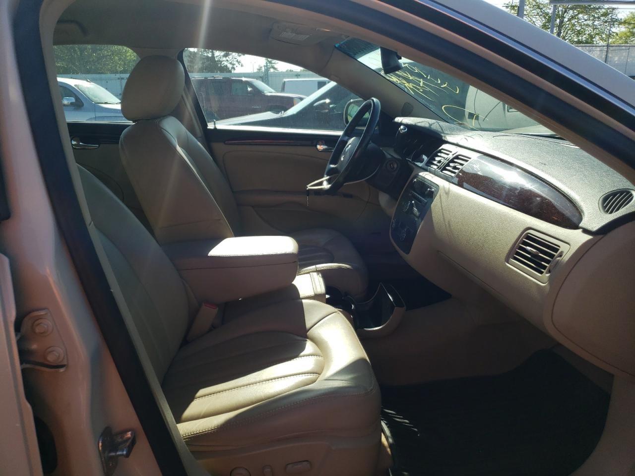 Photo 5 from auction – 2011 BUICK LUCERNE CX with VIN 1G4HJ5EM8BU151670