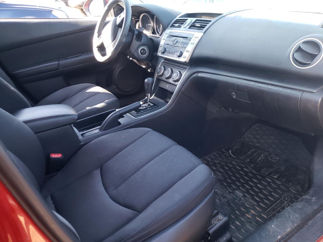 Photo 5 from auction – 2011 MAZDA 6 I with VIN 1YVHZ8BH4B5M05725