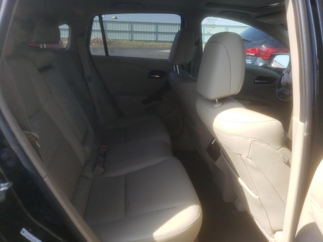 Photo 6 from auction – 2017 ACURA RDX TECHNO with VIN 5J8TB4H59HL039485
