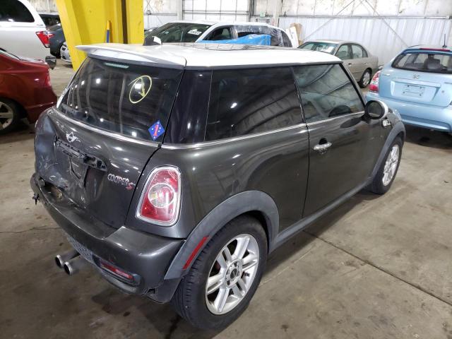 Photo 4 from auction – 2011 MINI COOPER S with VIN WMWSV3C54BTY21667