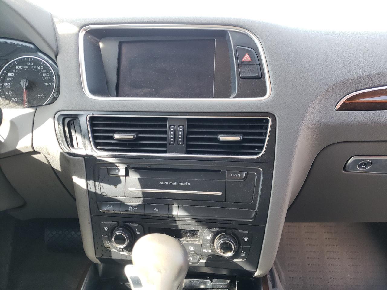 Photo 9 from auction – 2011 AUDI Q5 PREMIUM with VIN WA1DKAFP4BA008065