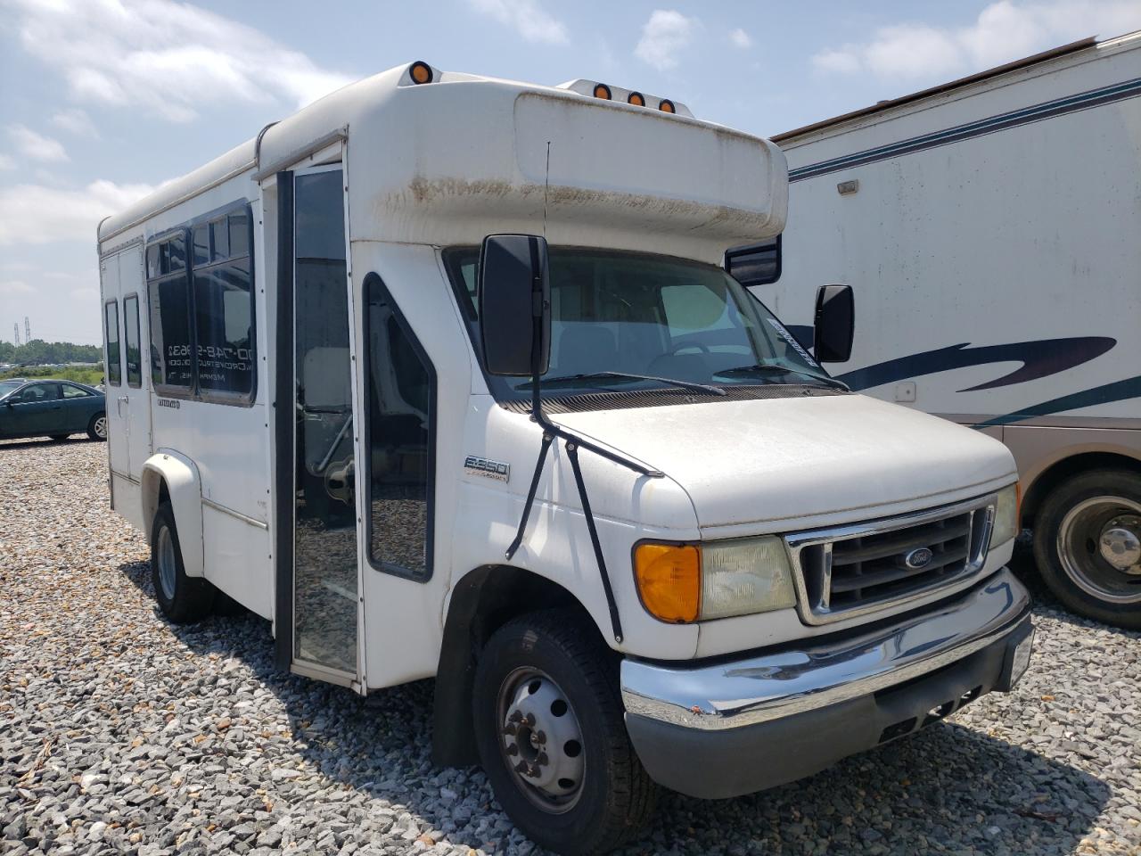 FORD ECONOLINE 2006 with VIN 1FDWE35S06DB37606 - Photo from auction