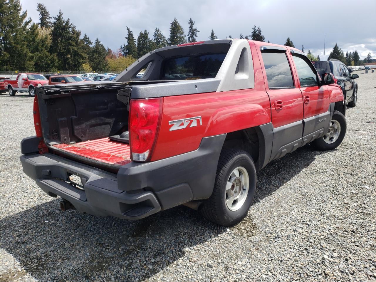 Photo 4 from auction – 2003 CHEVROLET AVALANCHE with VIN 3GNEK13T73G179396