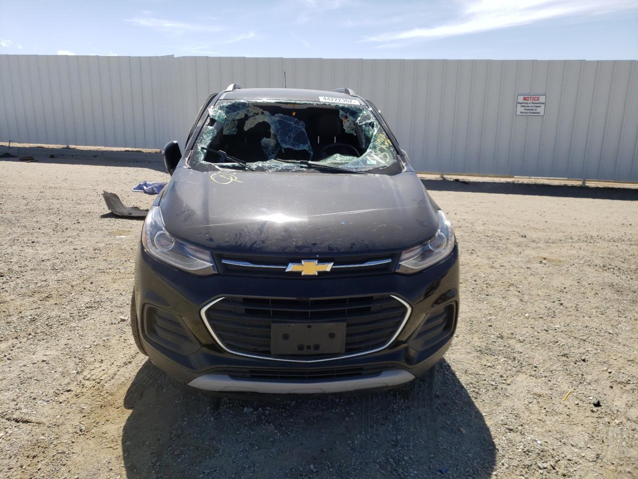 Photo 9 from auction – 2017 CHEVROLET TRAX 1LT with VIN 3GNCJLSB5HL268171