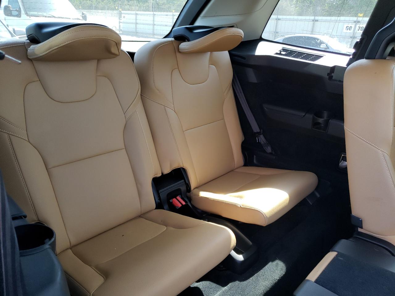 Photo 9 from auction – 2016 VOLVO XC90 T6 with VIN YV4A22PK9G1075671