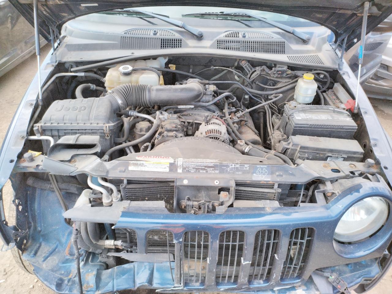 Photo 7 from auction – 2004 JEEP LIBERTY SP with VIN 1J4GL48K14W289664