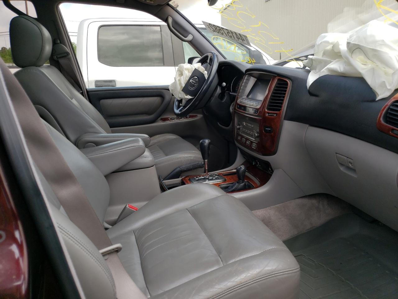 Photo 19 from auction – 2003 TOYOTA LAND CRUIS with VIN JTEHT05JX32034026