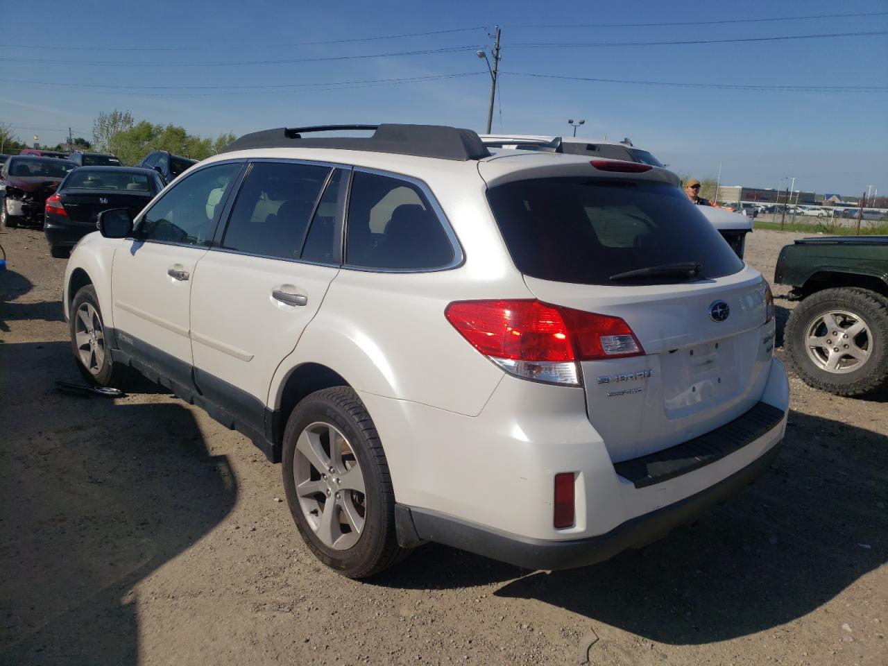 Photo 3 from auction – 2013 SUBARU OUTBACK 3. with VIN 4S4BRDSC6D2290439