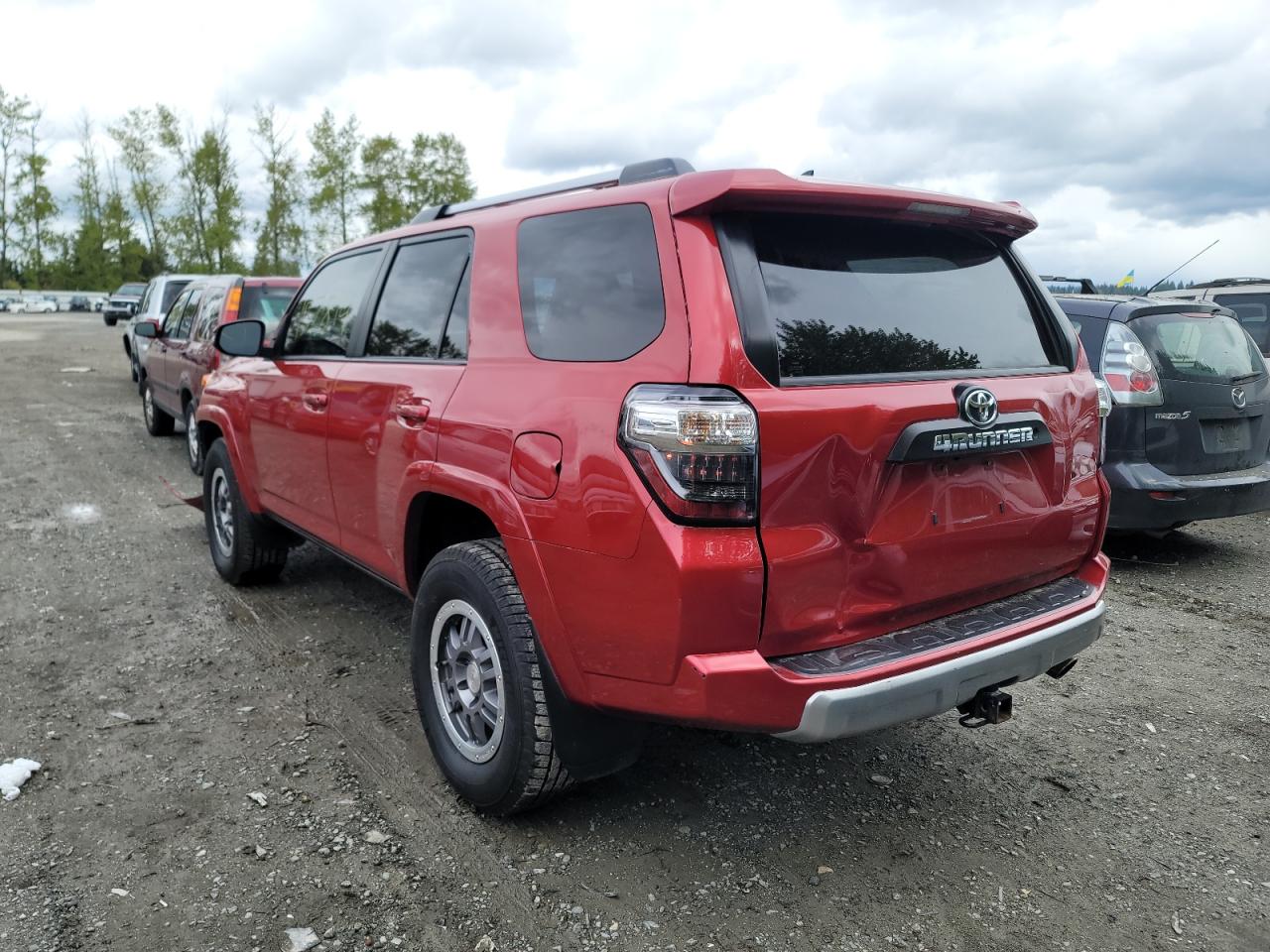 Photo 3 from auction – 2015 TOYOTA 4RUNNER SR with VIN JTEBU5JR4F5237234
