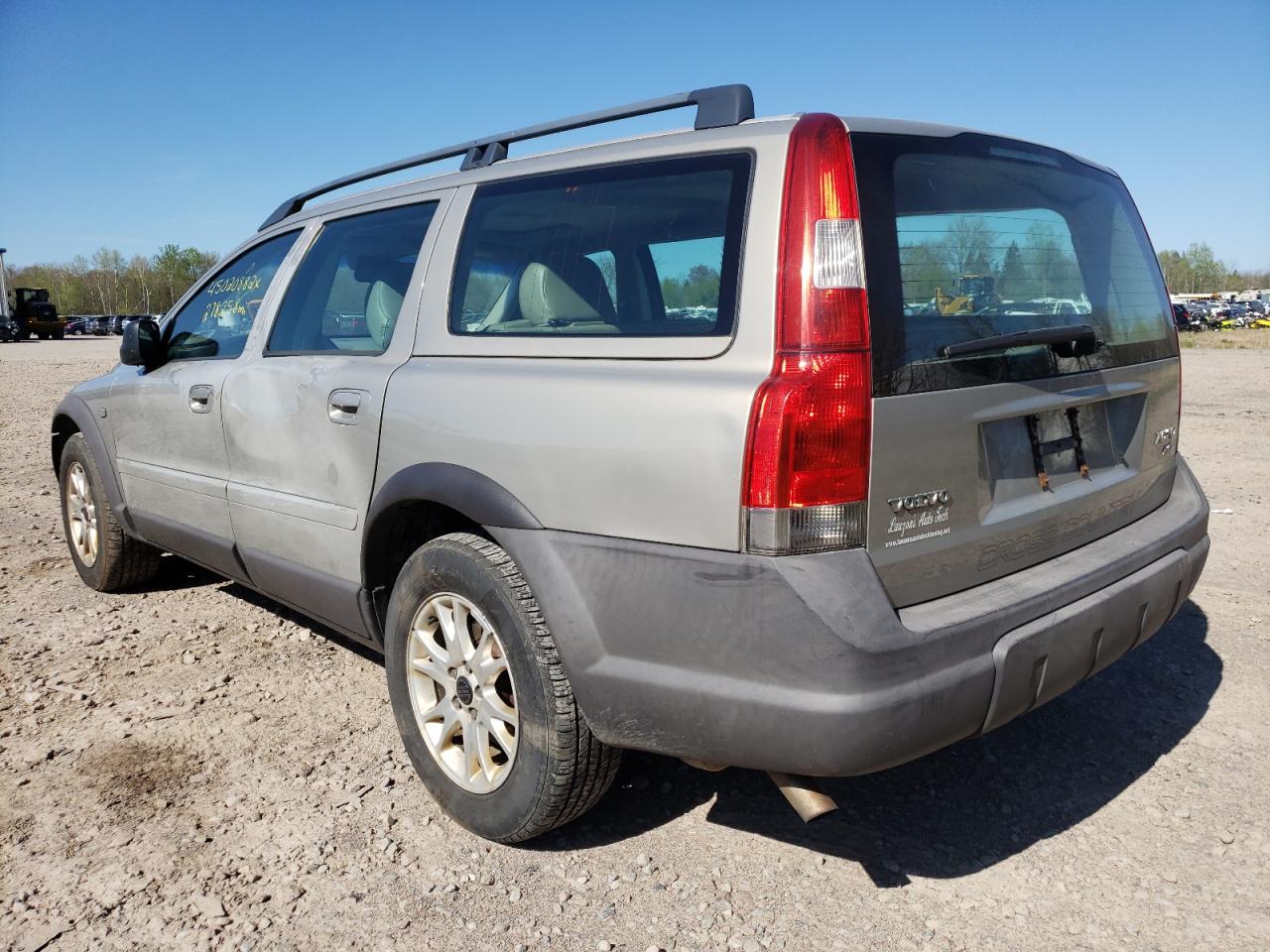 Photo 3 from auction – 2004 VOLVO XC70 with VIN YV1SZ59H641144179