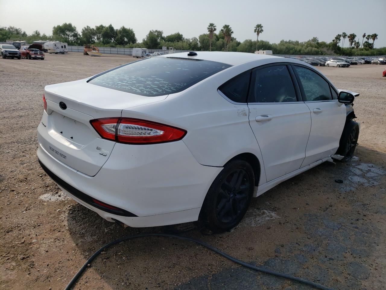 Photo 4 from auction – 2014 FORD FUSION SE with VIN 1FA6P0H71E5356402