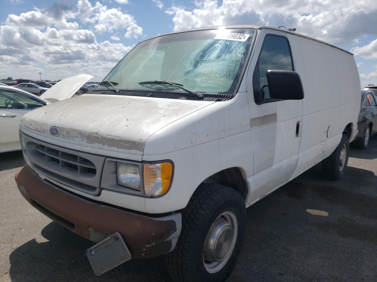 Photo 2 from auction – 2000 FORD ECONOLINE with VIN 1FTNE2427YHB16825