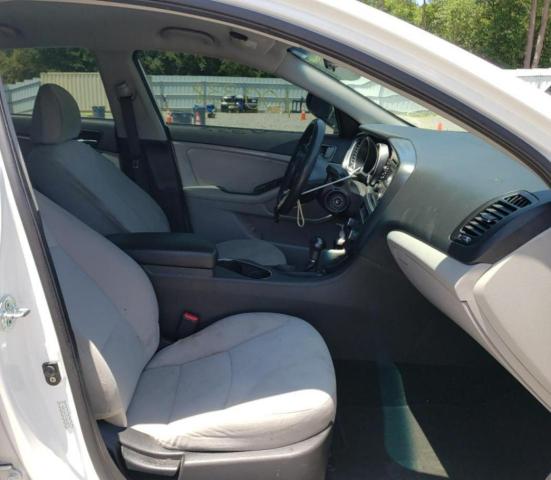 Photo 5 from auction – 2015 KIA OPTIMA LX with VIN KNAGM4A79F5630579