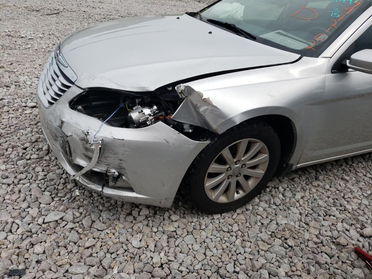 Photo 9 from auction – 2011 CHRYSLER 200 TOURIN with VIN 1C3BC1FB2BN625492