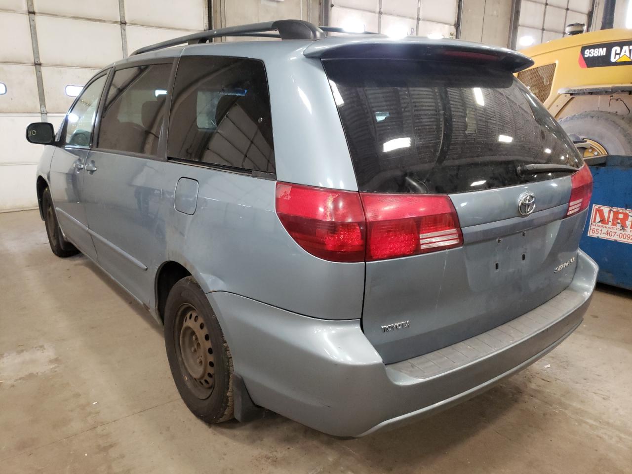 Photo 3 from auction – 2005 TOYOTA SIENNA CE with VIN 5TDZA23C95S279913