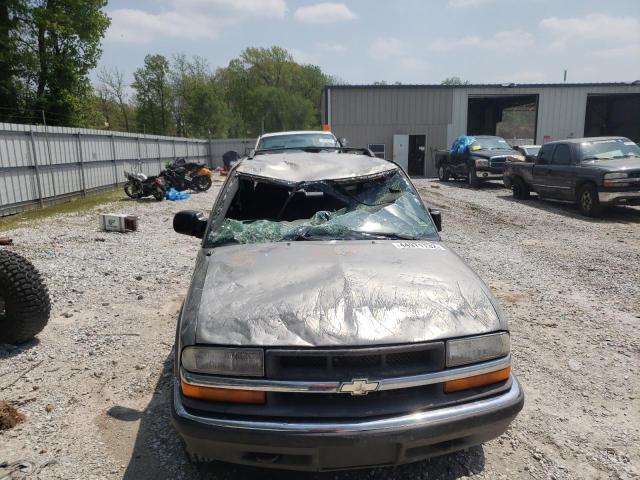 Photo 9 from auction – 2000 CHEVROLET BLAZER with VIN 1GNDT13W6Y2255080