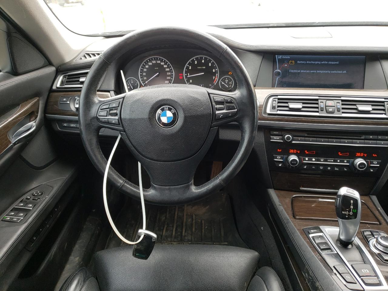 Photo 9 from auction – 2009 BMW 750 LI with VIN WBAKB83569CY60129