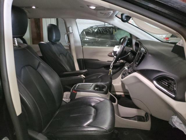 Photo 5 from auction – 2018 CHRYSLER PACIFICA T with VIN 2C4RC1EG9JR355007