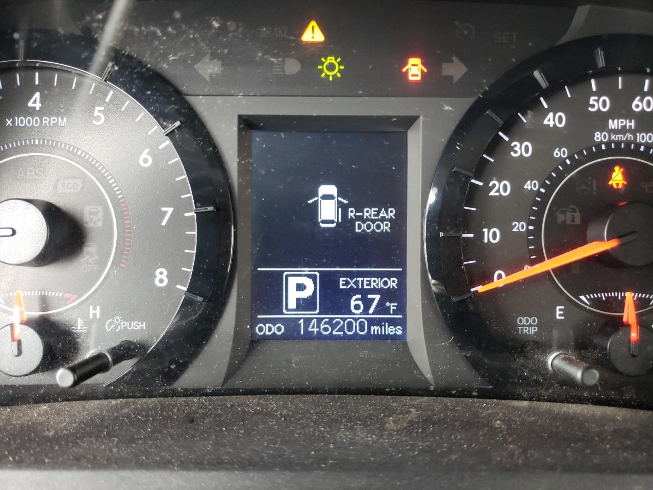 Photo 8 from auction – 2015 TOYOTA SIENNA with VIN 5TDZK3DC4FS576378