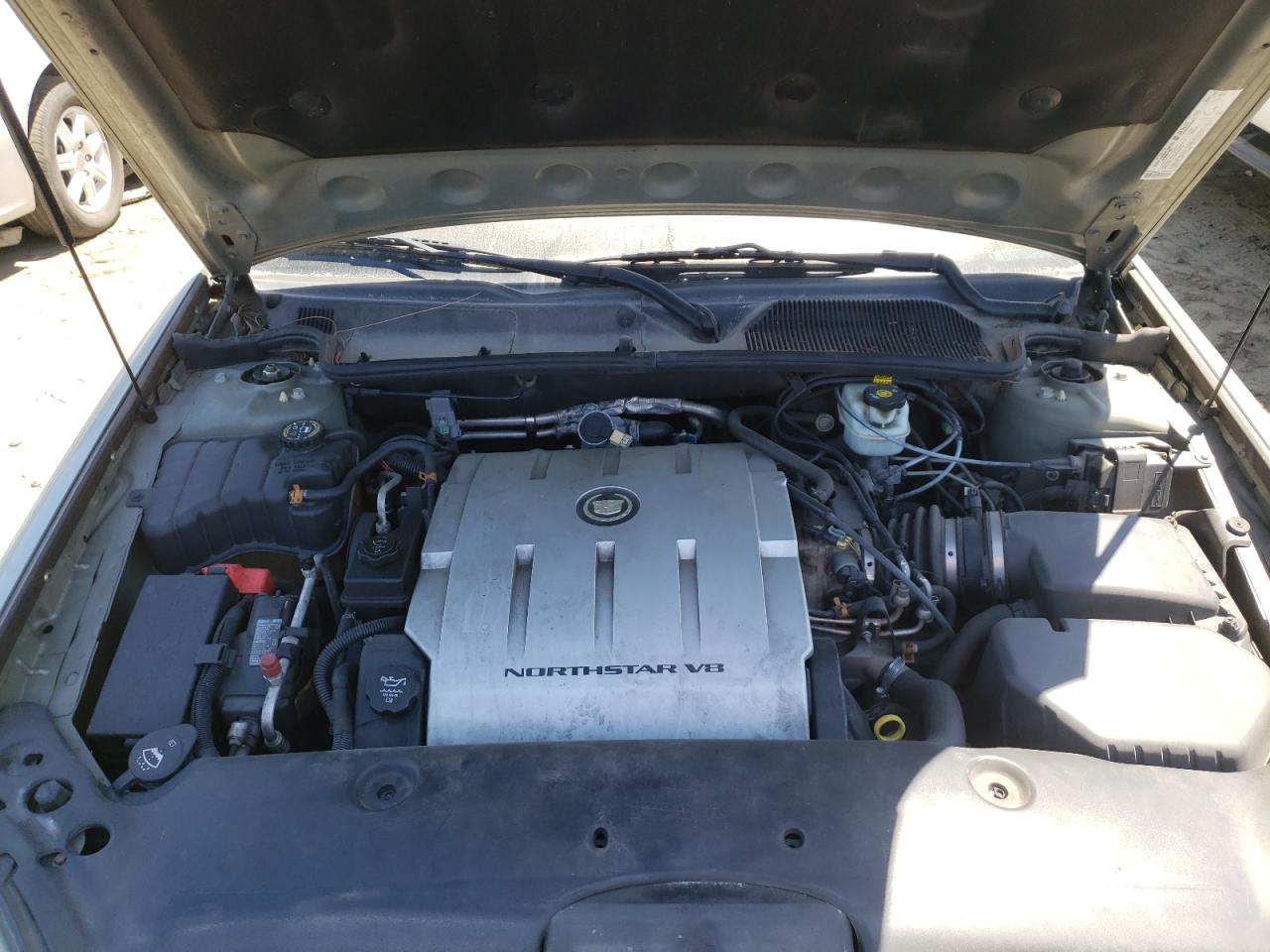 Photo 7 from auction – 2005 CADILLAC DEVILLE with VIN 1G6KD54Y15U181073