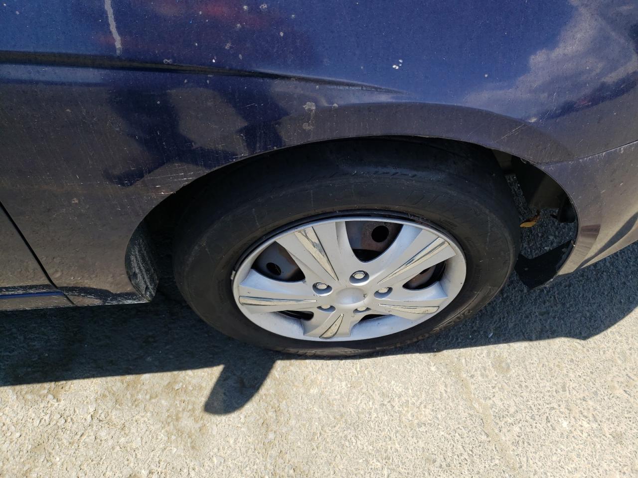 Zdjęcie 9 z aukcji – 2009 KIA SPECTRA EX z VIN KNAFE222695637574