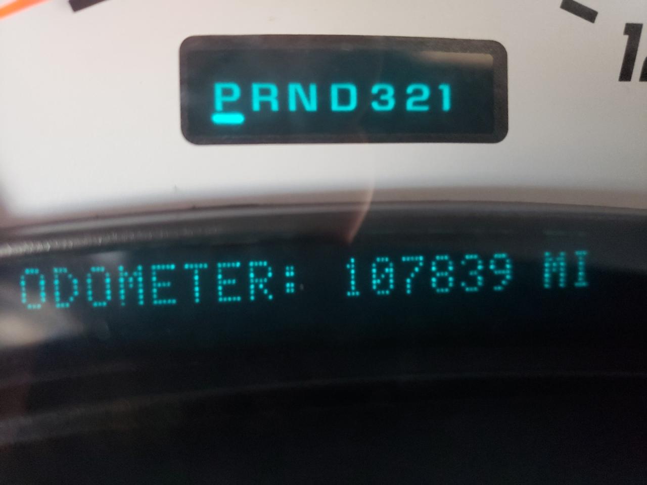 Photo 8 from auction – 2004 HUMMER H2 with VIN 5GRGN23U54H120098