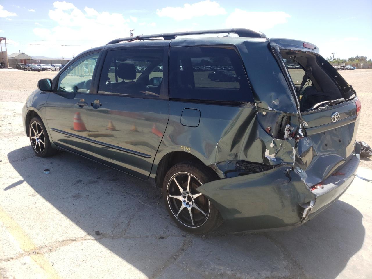 Photo 3 from auction – 2004 TOYOTA SIENNA CE with VIN 5TDZA23C64S041130