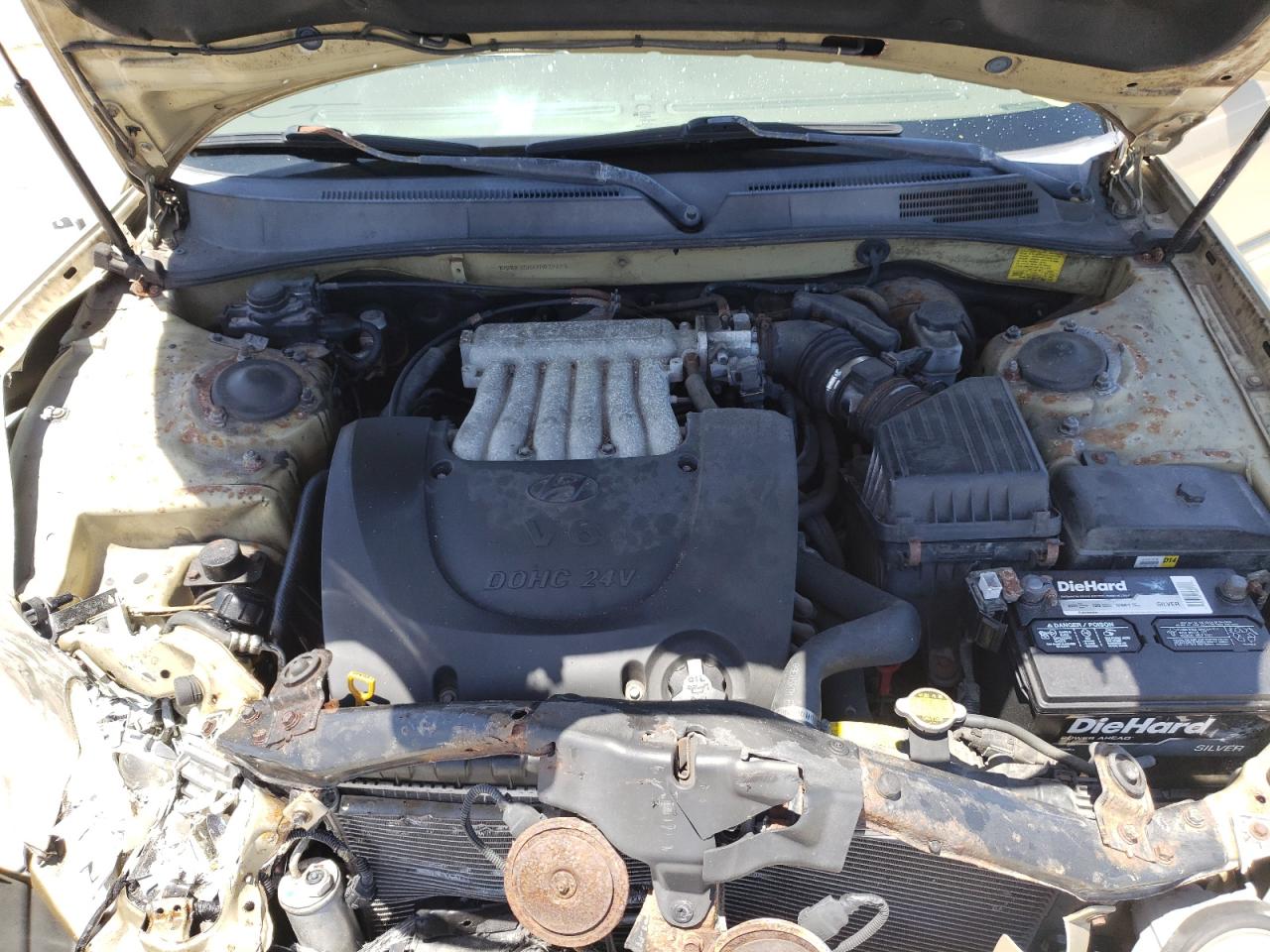 Photo 7 from auction – 2004 HYUNDAI SONATA GL with VIN KMHWF25H44A037423