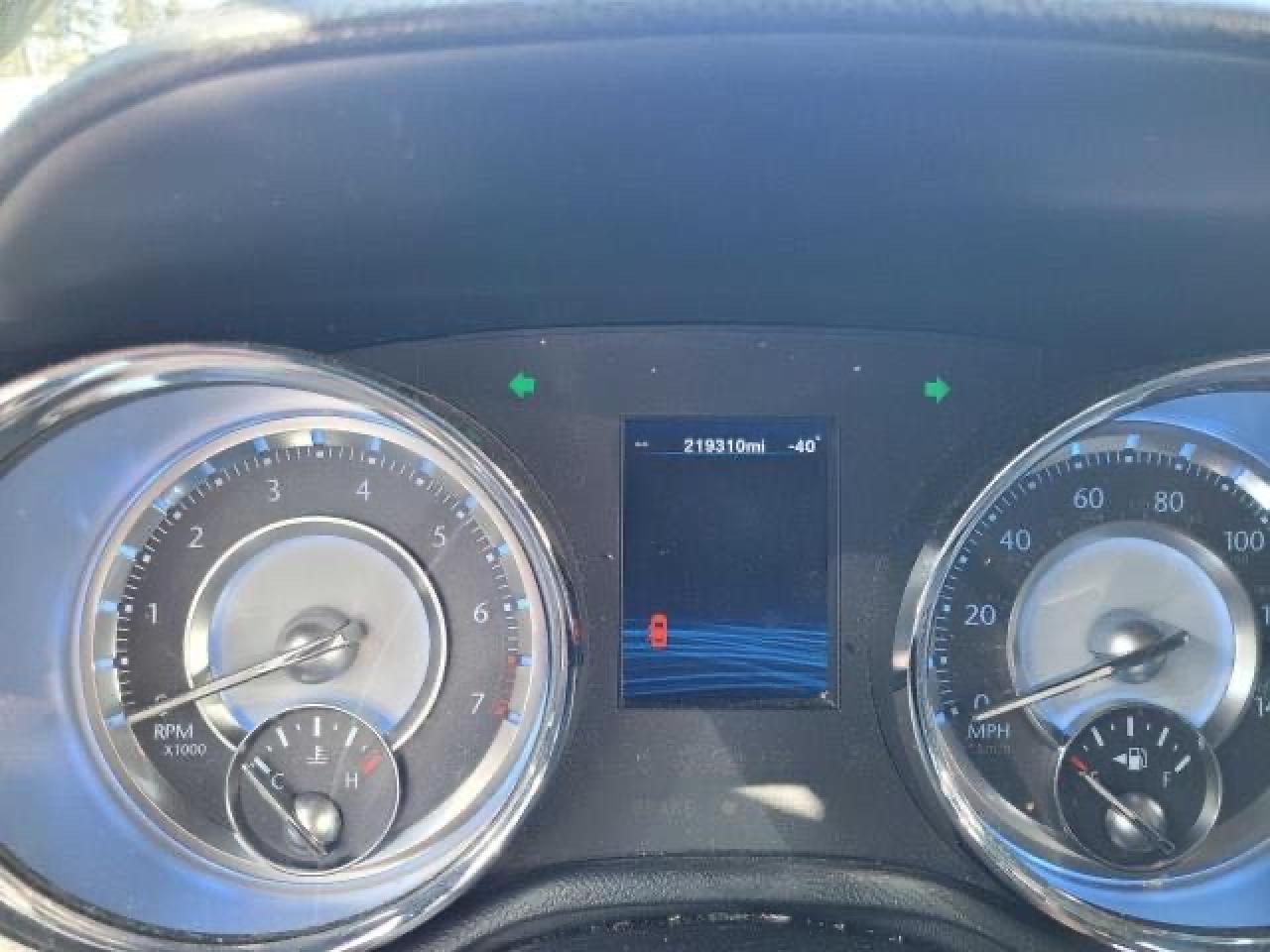 Photo 8 from auction – 2012 CHRYSLER 300 LIMITE with VIN 2C3CCACG2CH167936